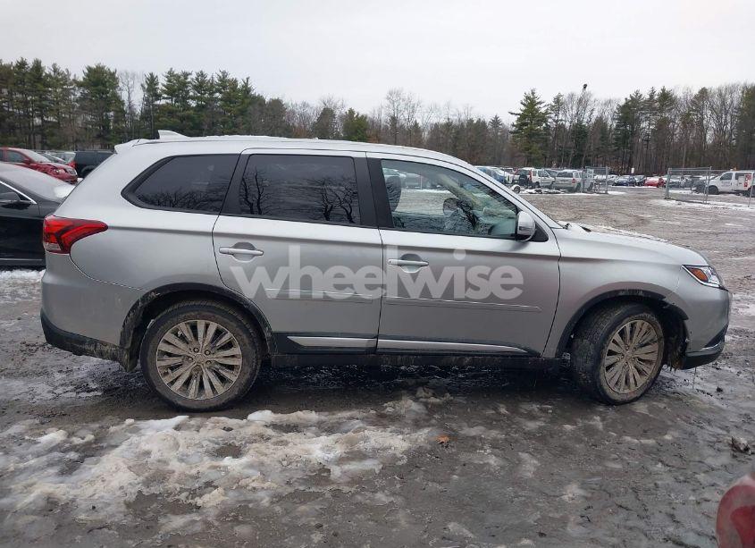 Photo 13 of 2020 Mitsubishi Outlander SE 2.4 (VIN JA4AZ3A30LZ012342)