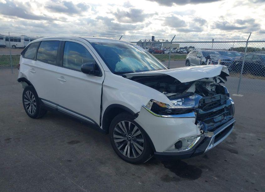 2020 Mitsubishi Outlander ES 2.4 /LE 2.4 /SE 2.4 /SEL 2.4 /SP 2.4 (VIN JA4AZ3A30LZ047902) main photo