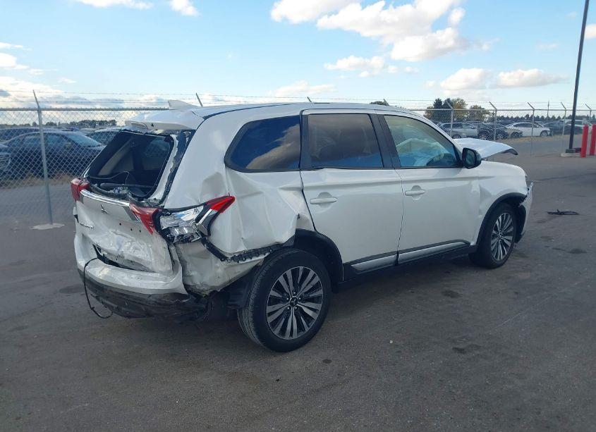 Photo 4 of 2020 Mitsubishi Outlander ES 2.4 /LE 2.4 /SE 2.4 /SEL 2.4 /SP 2.4 (VIN JA4AZ3A30LZ047902)