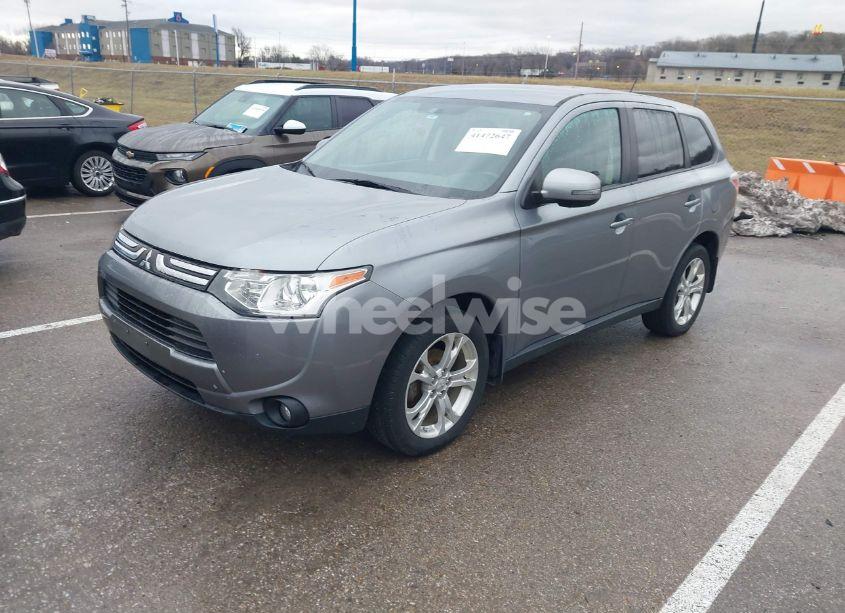 Photo 2 of 2014 Mitsubishi Outlander SE (VIN JA4AZ3A31EZ001112)