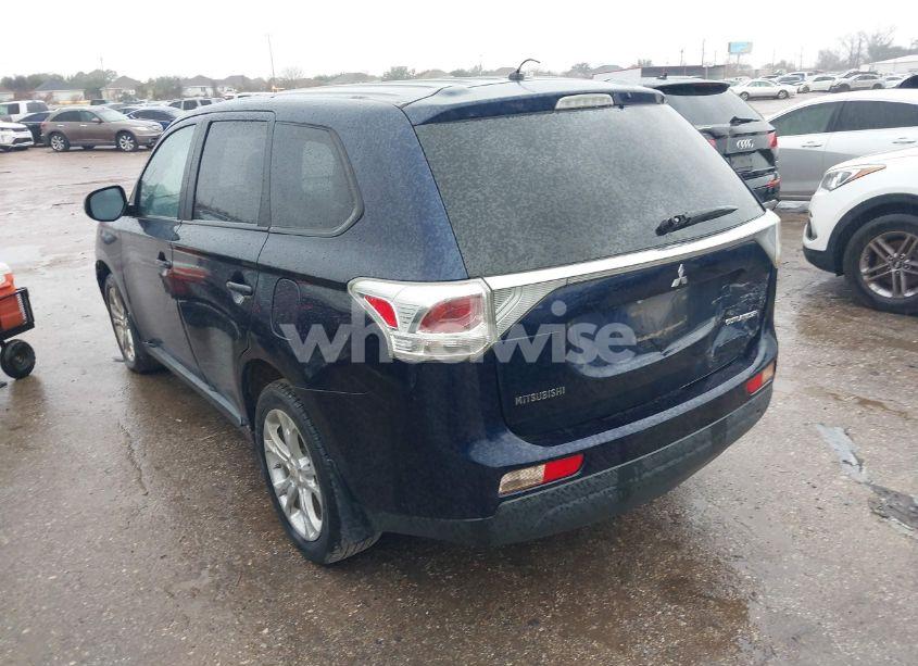 Photo 3 of 2014 Mitsubishi Outlander SE (VIN JA4AZ3A31EZ008447)