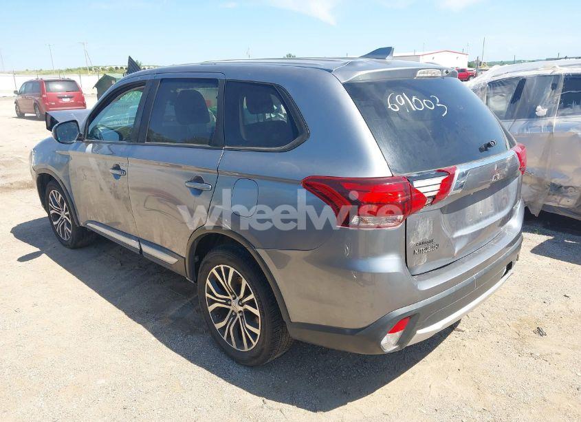Photo 3 of 2017 Mitsubishi Outlander SE/SEL (VIN JA4AZ3A31HZ019937)