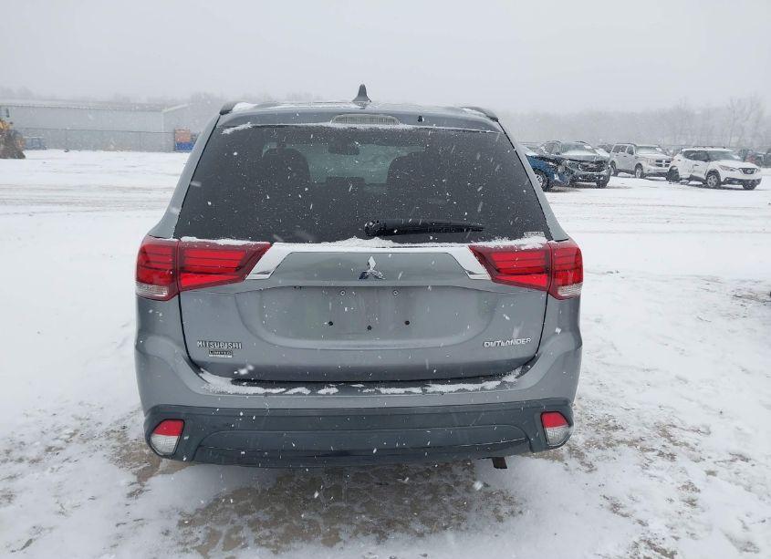 Photo 17 of 2018 Mitsubishi Outlander LE (VIN JA4AZ3A31JZ021760)