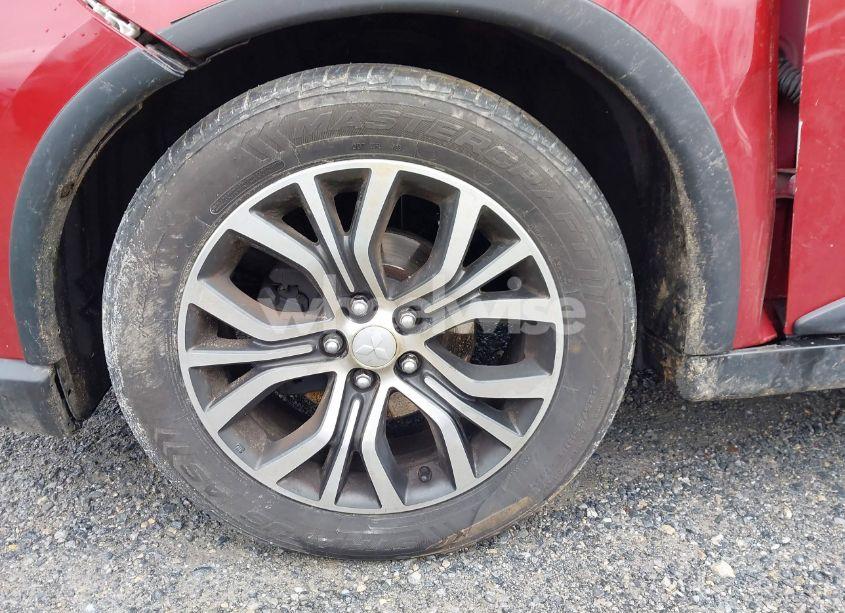 Photo 12 of 2018 Mitsubishi Outlander ES (VIN JA4AZ3A31JZ062521)