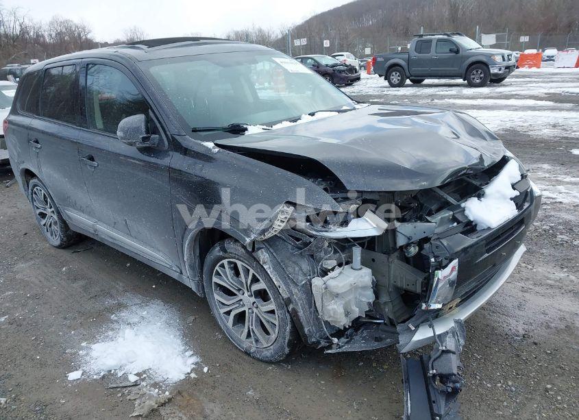 Photo 17 of 2018 Mitsubishi Outlander ES/LE/SE/SEL (VIN JA4AZ3A31JZ071302)