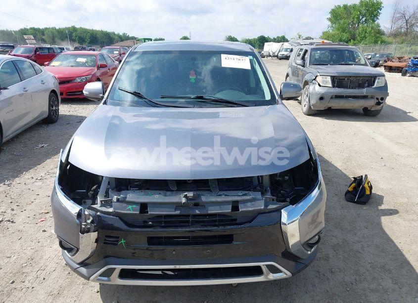 Photo 12 of 2019 Mitsubishi Outlander ES/LE/SE/SEL (VIN JA4AZ3A31KZ012493)