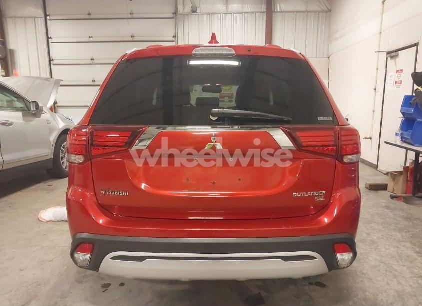 Photo 17 of 2019 Mitsubishi Outlander SEL (VIN JA4AZ3A31KZ014924)