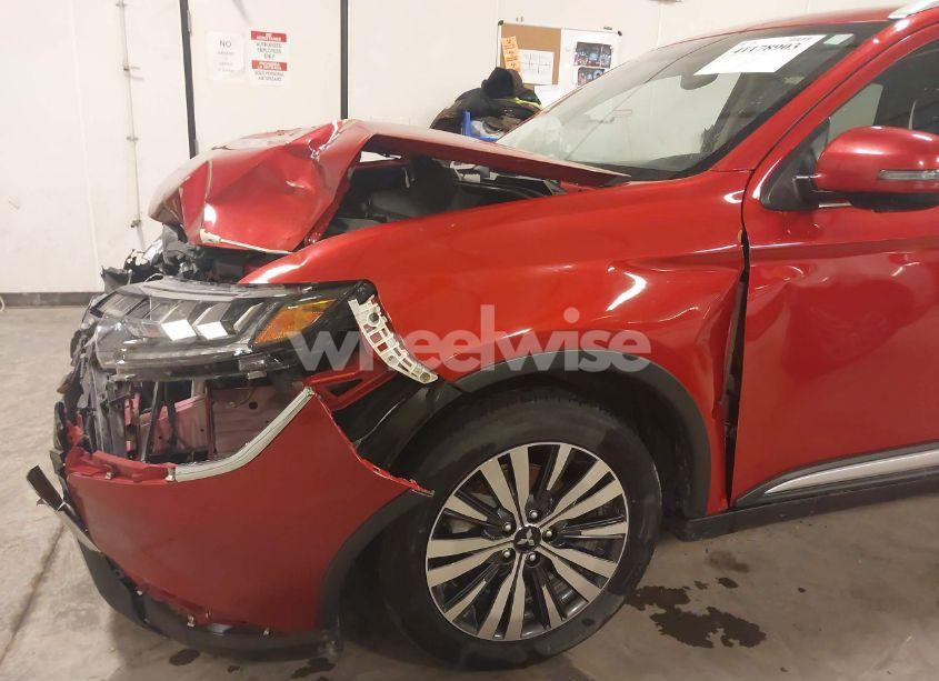 Photo 19 of 2019 Mitsubishi Outlander SEL (VIN JA4AZ3A31KZ014924)