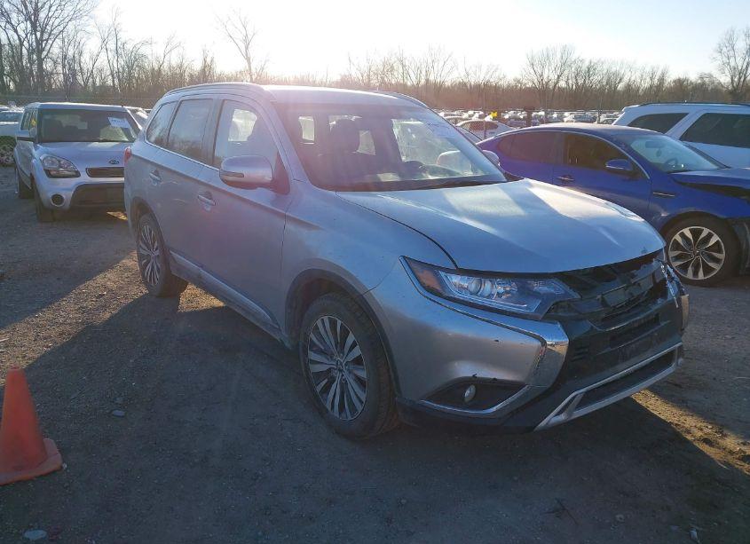 2019 Mitsubishi Outlander SEL (VIN JA4AZ3A31KZ034686) main photo