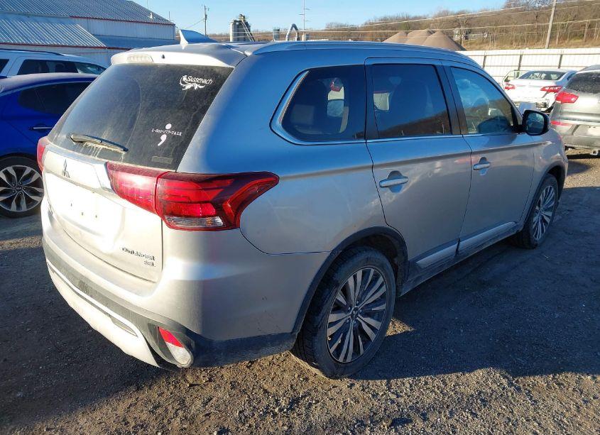 Photo 4 of 2019 Mitsubishi Outlander SEL (VIN JA4AZ3A31KZ034686)