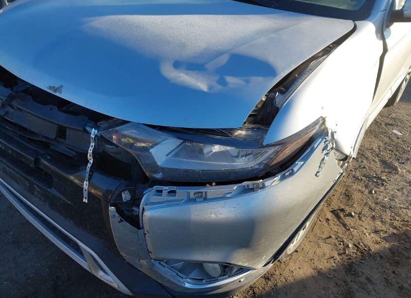 Photo 6 of 2019 Mitsubishi Outlander SEL (VIN JA4AZ3A31KZ034686)