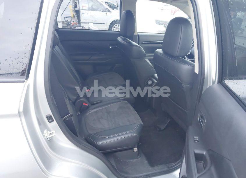 Photo 8 of 2020 Mitsubishi Outlander SE 2.4 S-AWC (VIN JA4AZ3A31LZ007473)