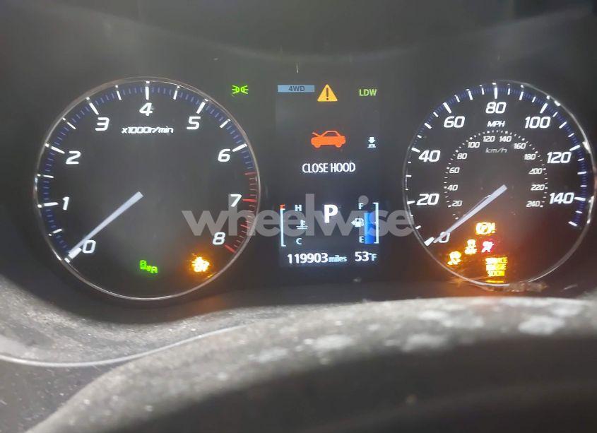 Photo 7 of 2020 Mitsubishi Outlander SEL 2.4 S-AWC (VIN JA4AZ3A31LZ019980)