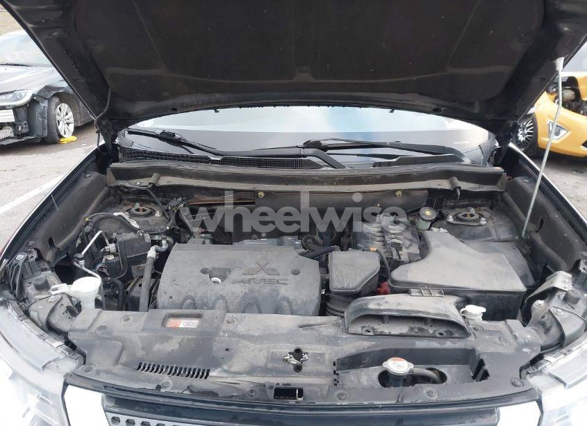 Photo 10 of 2020 Mitsubishi Outlander SEL 2.4 (VIN JA4AZ3A31LZ025245)