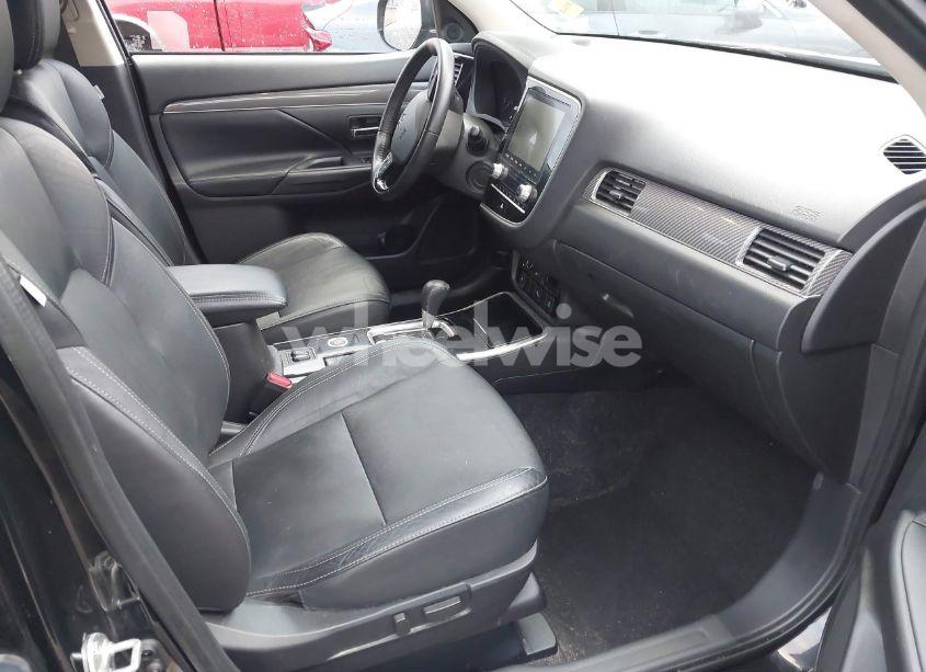 Photo 5 of 2020 Mitsubishi Outlander SEL 2.4 (VIN JA4AZ3A31LZ025245)