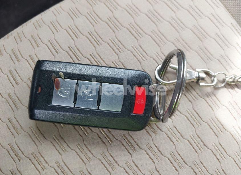 Photo 11 of 2014 Mitsubishi Outlander SE (VIN JA4AZ3A32EZ000566)