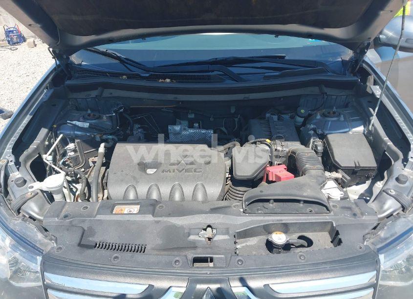 Photo 10 of 2014 Mitsubishi Outlander SE (VIN JA4AZ3A32EZ012250)