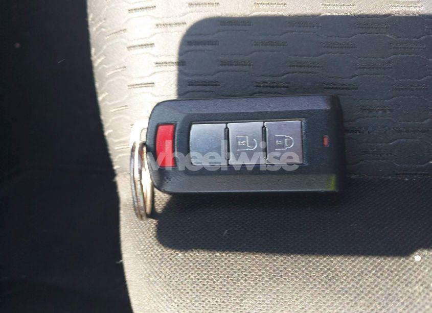 Photo 11 of 2014 Mitsubishi Outlander SE (VIN JA4AZ3A32EZ012250)