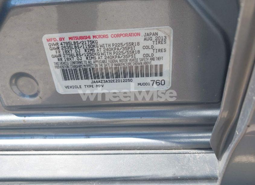 Photo 9 of 2014 Mitsubishi Outlander SE (VIN JA4AZ3A32EZ012250)