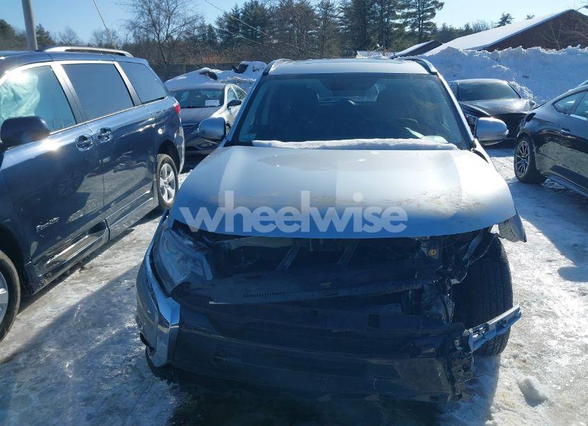 Photo 12 of 2016 Mitsubishi Outlander ES/SE/SEL (VIN JA4AZ3A32GZ005687)