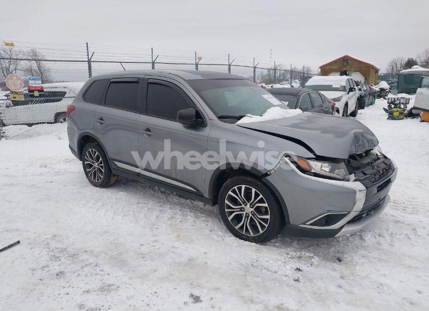 2016 Mitsubishi Outlander SE/SEL (VIN JA4AZ3A32GZ021713) main photo