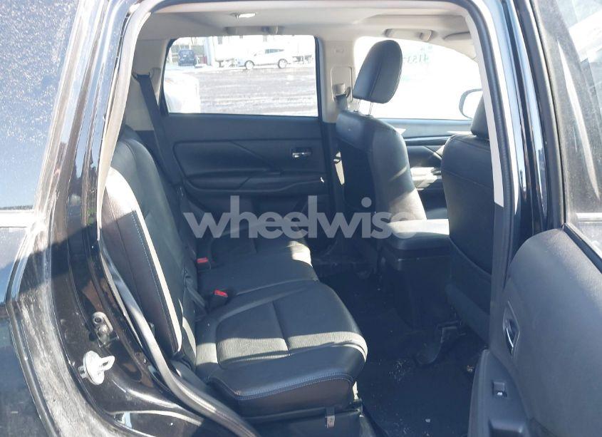 Photo 8 of 2017 Mitsubishi Outlander SEL (VIN JA4AZ3A32HZ058147)