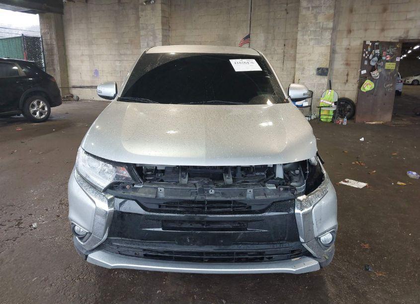 Photo 13 of 2018 Mitsubishi Outlander SE (VIN JA4AZ3A32JZ049129)