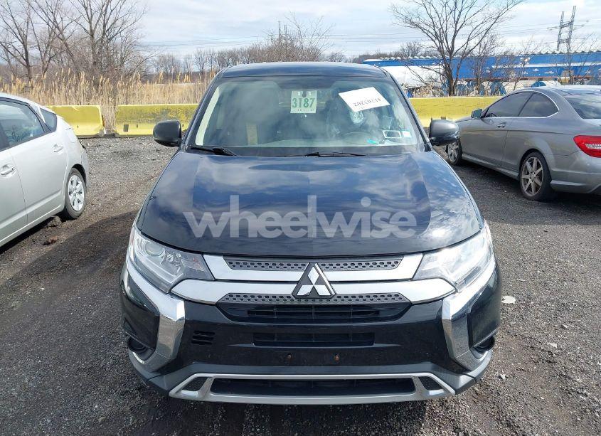 Photo 13 of 2019 Mitsubishi Outlander ES (VIN JA4AZ3A32KZ012910)
