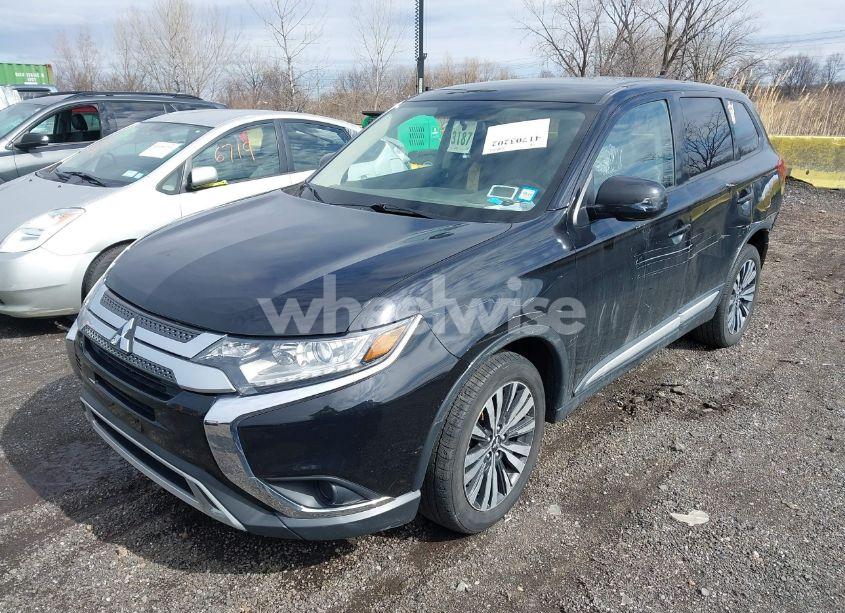 Photo 2 of 2019 Mitsubishi Outlander ES (VIN JA4AZ3A32KZ012910)