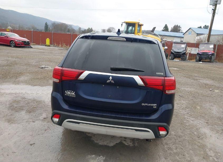 Photo 17 of 2019 Mitsubishi Outlander SE (VIN JA4AZ3A32KZ013667)