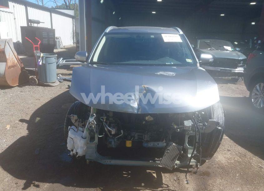 Photo 13 of 2019 Mitsubishi Outlander SEL (VIN JA4AZ3A32KZ023910)