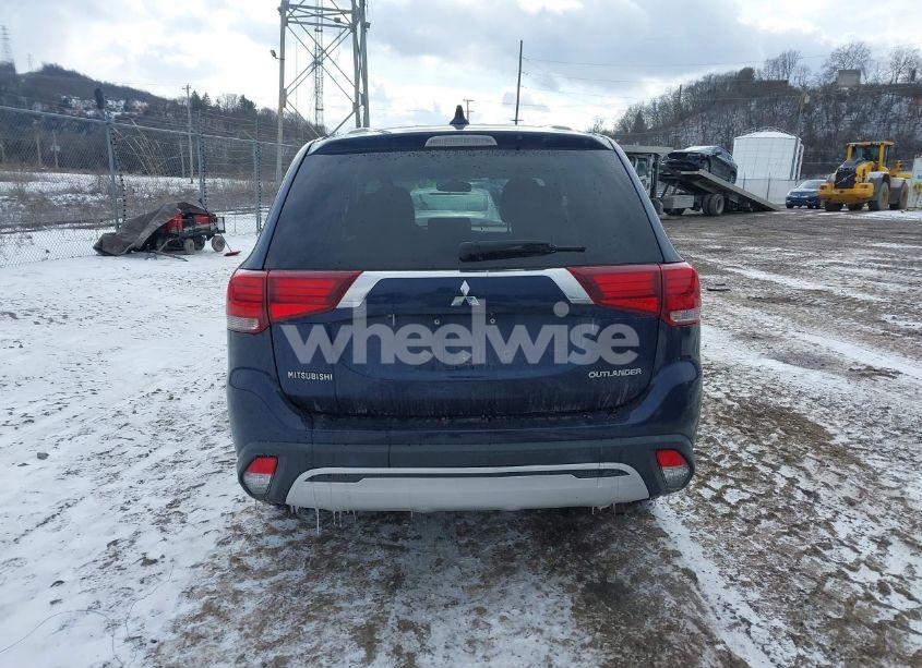 Photo 16 of 2019 Mitsubishi Outlander ES (VIN JA4AZ3A32KZ033403)