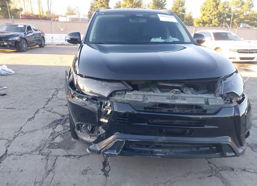 Photo 18 of 2019 Mitsubishi Outlander SEL (VIN JA4AZ3A32KZ042179)