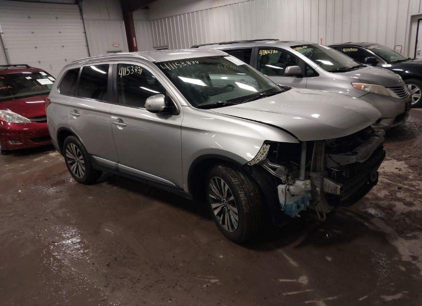 2019 Mitsubishi Outlander SEL (VIN JA4AZ3A32KZ054641) main photo
