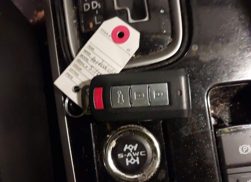 Photo 11 of 2019 Mitsubishi Outlander SEL (VIN JA4AZ3A32KZ054641)