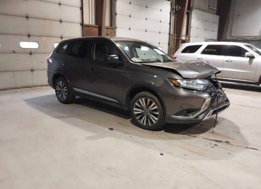 2020 Mitsubishi Outlander ES 2.4 (VIN JA4AZ3A32LZ006185) main photo