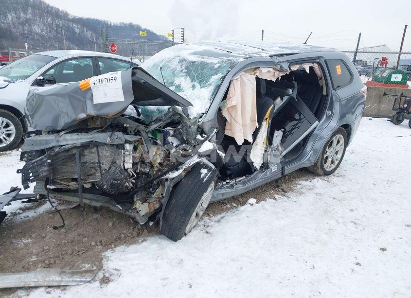 Photo 2 of 2014 Mitsubishi Outlander SE (VIN JA4AZ3A33EZ009051)