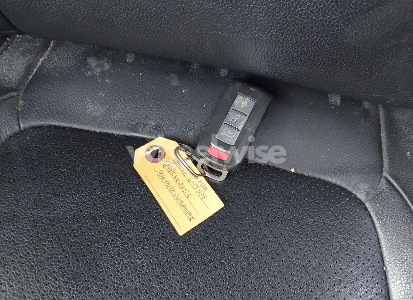 Photo 11 of 2016 Mitsubishi Outlander SEL (VIN JA4AZ3A33GZ051271)