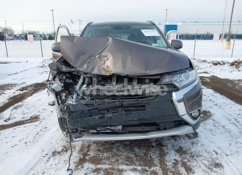 Photo 6 of 2016 Mitsubishi Outlander SEL (VIN JA4AZ3A33GZ051271)