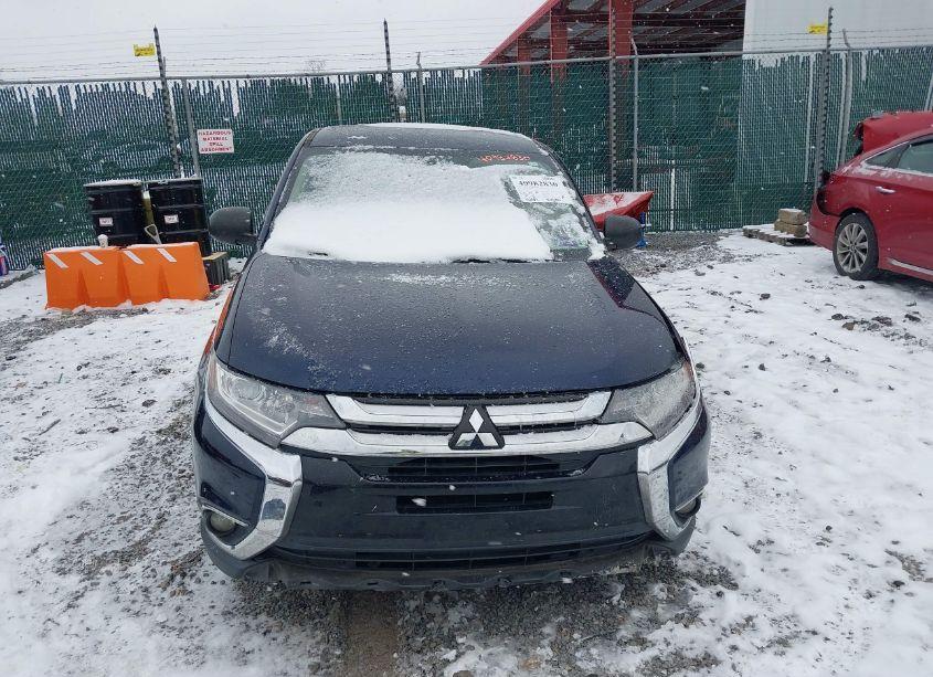 Photo 12 of 2016 Mitsubishi Outlander ES (VIN JA4AZ3A33GZ054946)