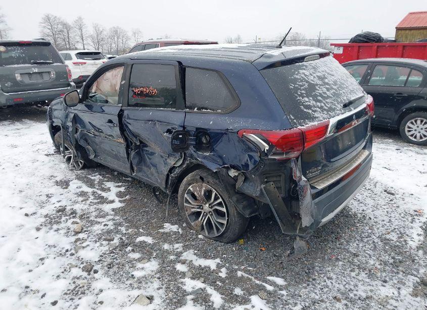 Photo 3 of 2016 Mitsubishi Outlander ES (VIN JA4AZ3A33GZ054946)