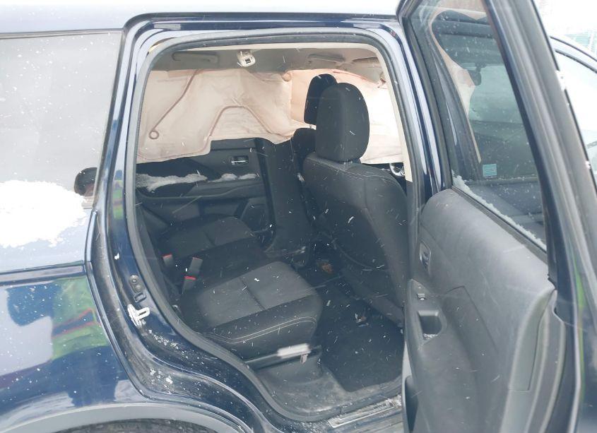 Photo 8 of 2016 Mitsubishi Outlander ES (VIN JA4AZ3A33GZ054946)