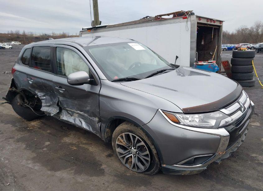 2017 Mitsubishi Outlander SE (VIN JA4AZ3A33HZ050624) main photo