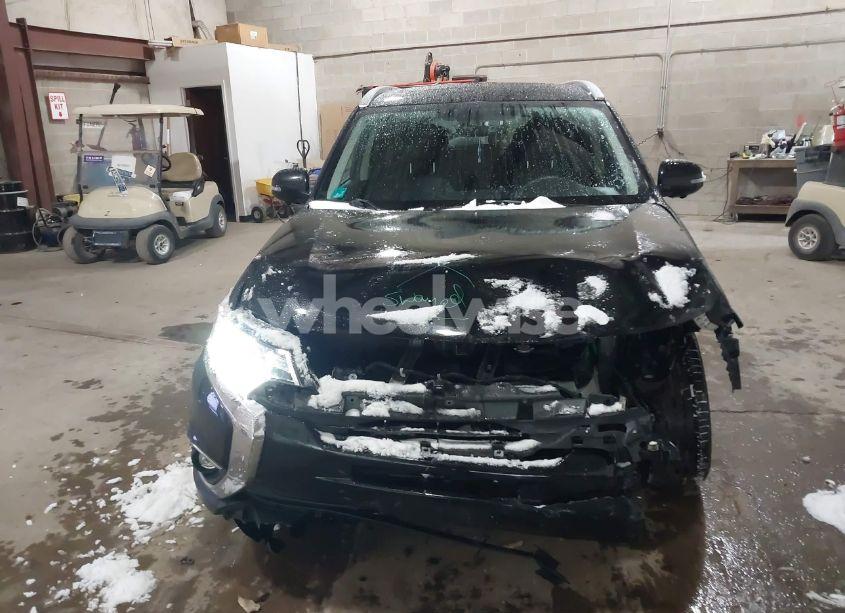 Photo 12 of 2018 Mitsubishi Outlander SEL (VIN JA4AZ3A33JJ004649)
