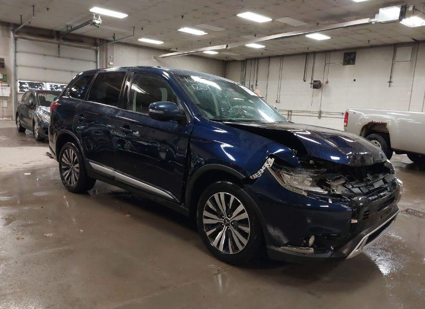 2019 Mitsubishi Outlander SE (VIN JA4AZ3A33KZ041915) main photo