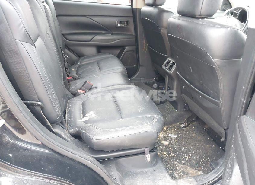 Photo 8 of 2020 Mitsubishi Outlander SEL 2.4 S-AWC (VIN JA4AZ3A33LZ023870)