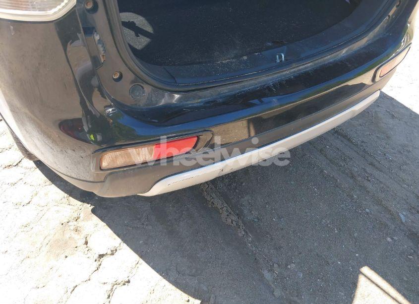 Photo 6 of 2015 Mitsubishi Outlander SE (VIN JA4AZ3A34FZ003275)