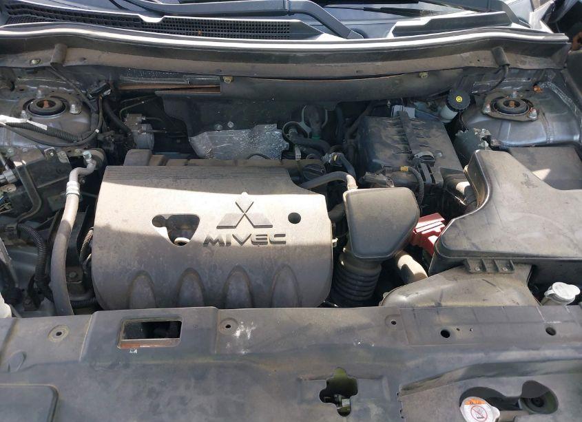 Photo 10 of 2016 Mitsubishi Outlander ES/SE/SEL (VIN JA4AZ3A34GZ004699)