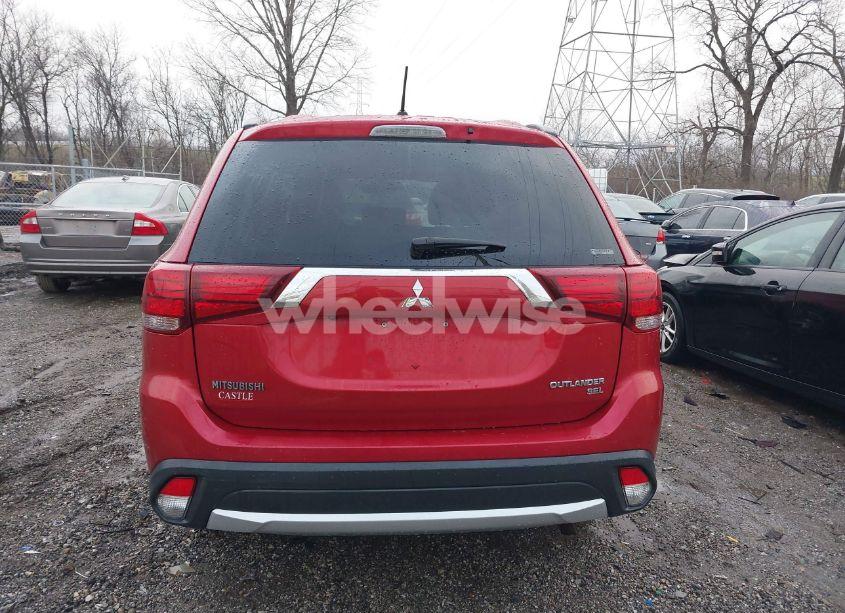 Photo 16 of 2016 Mitsubishi Outlander SEL (VIN JA4AZ3A34GZ020577)
