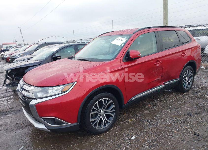 Photo 2 of 2016 Mitsubishi Outlander SEL (VIN JA4AZ3A34GZ020577)